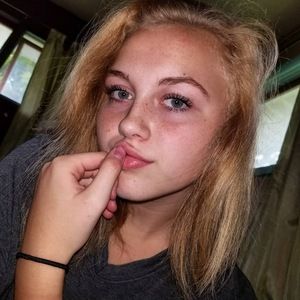 Meet your Posher, Jilian